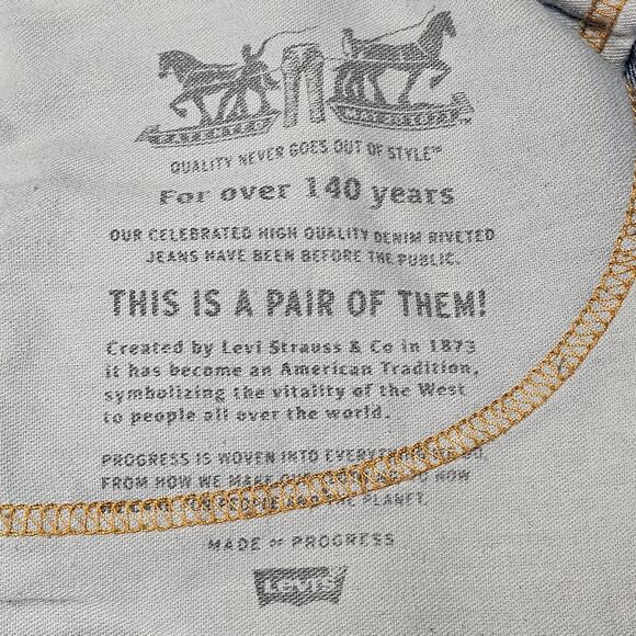 Levi's Big & Tall Men's 505 Relaxed Roomy Straight Leg Jeans Size 56 x 30 - Picture 10 of 10